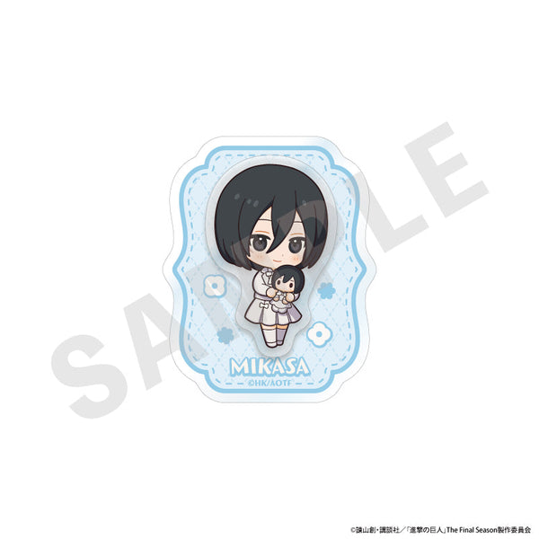 『進撃の巨人』ミニキャラホワイトコーデシリーズ 2層アクリルバッジ(ミカサ)