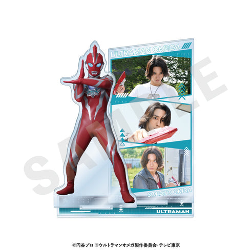 『ウルトラマンシリーズ』アクリルフィギュア(ウルトラマンオメガ)