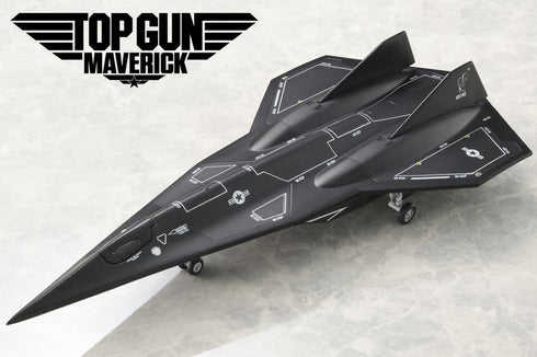 《捍衛戰士:獨行俠》1/100比例 暗星 已上色完成品模型【202610 再版】