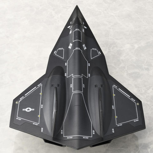 《捍衛戰士:獨行俠》1/100比例 暗星 已上色完成品模型【202610 再版】