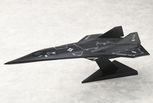 《捍衛戰士:獨行俠》1/100比例 暗星 已上色完成品模型【202610 再版】