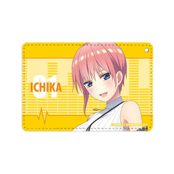 『五等分の花嫁∫∫』描き下ろしイラスト 中野一花 ギター演奏ver. 1ポケットパスケース【202501再販】