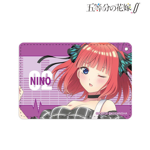 『五等分の花嫁∫∫』描き下ろしイラスト 中野二乃 ギター演奏ver. 1ポケットパスケース【202501再販】