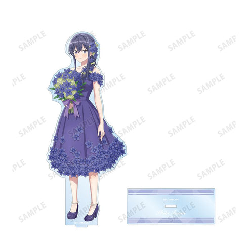 『ささやくように恋を唄う』描き下ろし 泉 志帆 花びらドレスver. 特大アクリルスタンド
