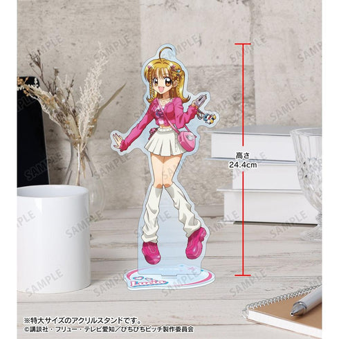『ぴちぴちピッチ』描き下ろし 七海 るちあ Y2Kファッションver. 特大アクリルスタンド【202606再販】
