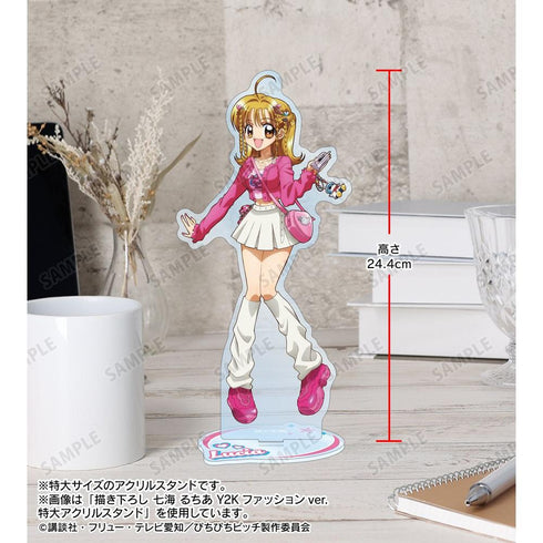 『ぴちぴちピッチ』描き下ろし 沙羅 Y2Kファッションver. 特大アクリルスタンド【202606再販】