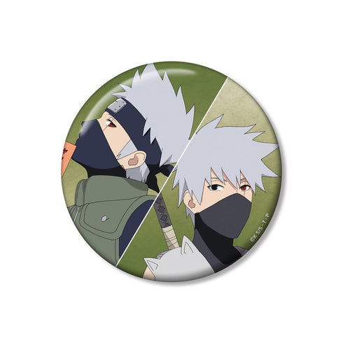 『NARUTO-ナルト- 疾風伝』描き下ろし はたけカカシ 過去と現在ver. 100mm缶バッジ