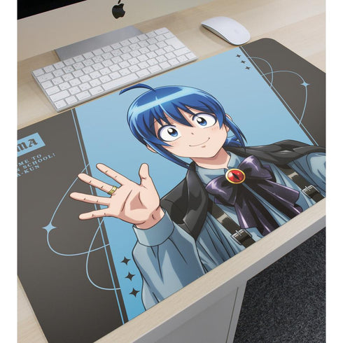 『魔入りました!入間くん』描き下ろし 鈴木入間 ブラックコーデver. マルチデスクマット【202512再販】