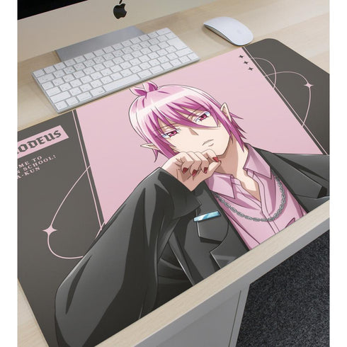 『魔入りました!入間くん』描き下ろし アスモデウス・アリス ブラックコーデver. マルチデスクマット【202512再販】