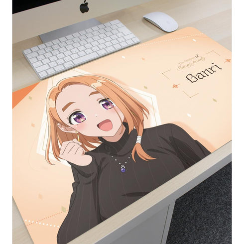 『紫雲寺家の子供たち』紫雲寺万里 マルチデスクマット
