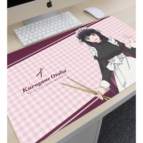 『ロックは淑女の嗜みでして』描き下ろし 黒鉄音羽 メイドver. マルチデスクマット