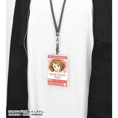 『けいおん!』平沢 唯 Ani-Art aqua label バックステージパス風カラビナ付きカード型アクリルキーホルダー