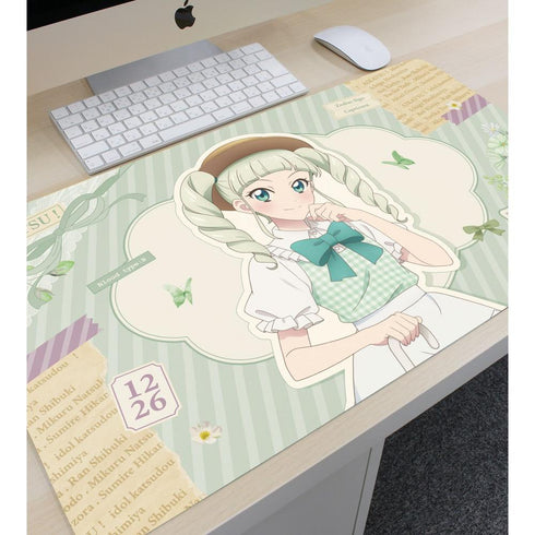 『アイカツ! 10th STORY ~未来へのSTARWAY~』描き下ろし 藤堂ユリカ カントリーワンピースver. マルチデスクマット【202606再販】