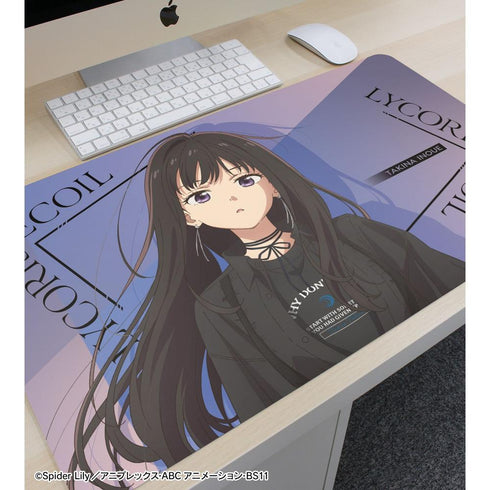 『リコリス・リコイル』meagratiaコラボ 描き下ろし 井ノ上たきな マルチデスクマット【202603再販】