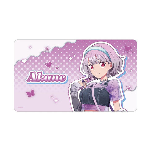 『グリッドマンユニバース』描き下ろし 新条アカネ Y2K ver. マルチデスクマット