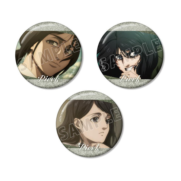 『進撃の巨人』ピーク 場面写グリッター缶バッジ3個セット