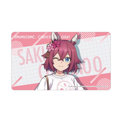 『ウマ娘 シンデレラグレイ』サクラチヨノオー マルチデスクマット POP UP SHOP in マルイ