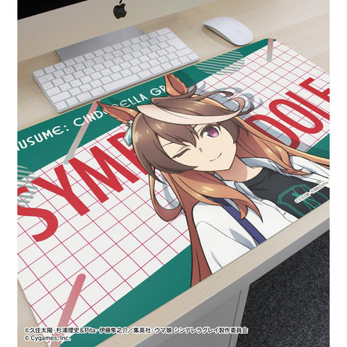 『ウマ娘 シンデレラグレイ』シンボリルドルフ マルチデスクマット POP UP SHOP in マルイ