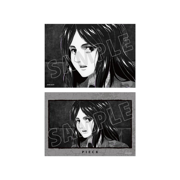 『進撃の巨人』ピーク Ani-Art BLACK LABEL 第2弾 ブロマイド2枚セット