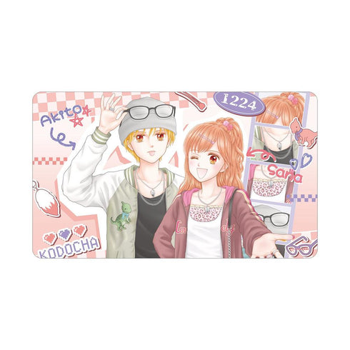 『こどものおもちゃ』小花美穂先生 描き下ろし 倉田紗南&羽山秋人 平成ファッションver. マルチデスクマット