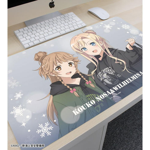 『ハイスクール・フリート』描き下ろし 納沙 幸子&ヴィルヘルミーナ デート私服ver. マルチデスクマット ver.A