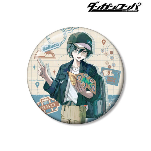 "Danganronpa Series" - Maki's Illustration: Shuichi Saibara in Casual Clothes on a Trip Ver. 100mm Pin Badge