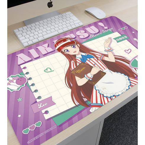 『アイカツ! 10th STORY ~未来へのSTARWAY~』描き下ろし 紫吹 蘭 レトロストライプver. マルチデスクマット