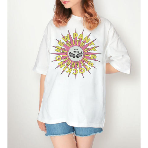 "New PANTY & STOCKING with GARTERBELT" Original Illustration: Panty Model Ver. Wearing a BIG Silhouette T-Shirt (Unisex)