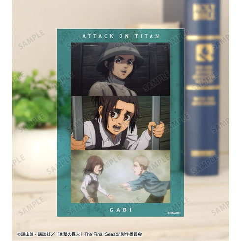 "Attack on Titan" Gabi Scene Clear Card