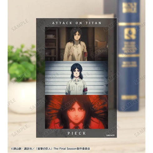 "Attack on Titan" Peak Scene Clear Card