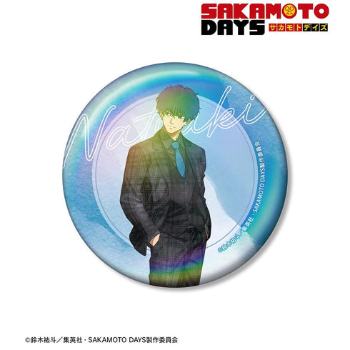 『SAKAMOTO DAYS』描き下ろし 勢羽 夏生 スーツの歩みver. 75mmオーロラ缶バッジ