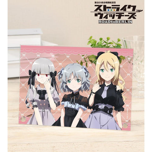 "501st Joint Fighter Wing: Strike Witches ROAD to BERLIN" Original Illustration Group Shot: Girly Fashion Ver. A5 Acrylic Panel