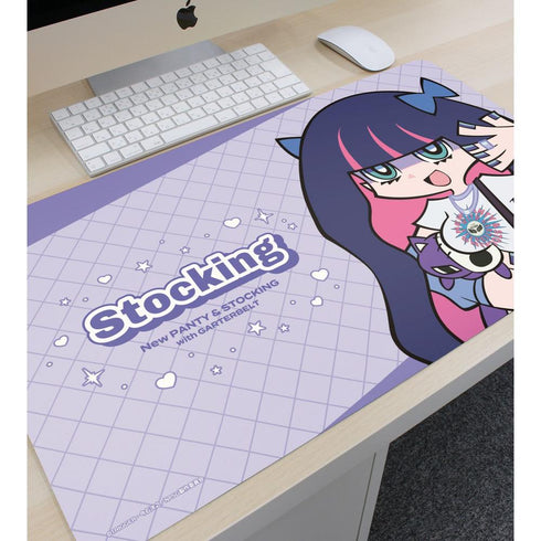 『New PANTY & STOCKING with GARTERBELT』描き下ろし ストッキング モデルver. マルチデスクマット ver.A