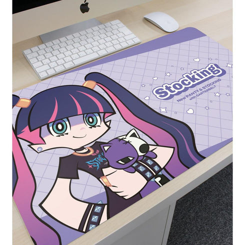 《New PANTY & STOCKING with GARTERBELT》全新繪製 絲襪 模特兒版 多功能桌墊 ver.B