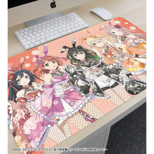 《Love Live! 虹咲学园校园偶像同好会》全新绘制 2年级 和风兔女郎版 多功能桌垫