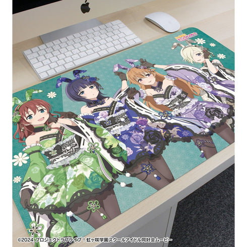 『ラブライブ!虹ヶ咲学園スクールアイドル同好会』描き下ろし 3年生 和バニーver. マルチデスクマット