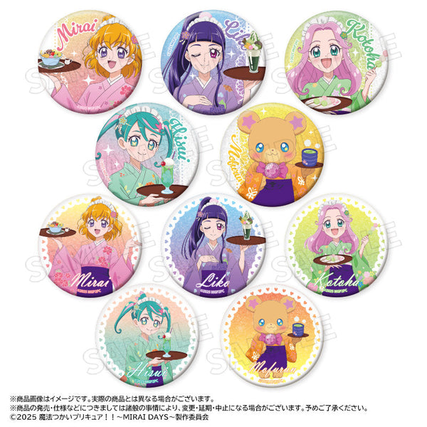 『魔法つかいプリキュア!!~MIRAI DAYS~』描き下ろし甘味処ver. トレーディンググリッター缶バッジ【BOX】