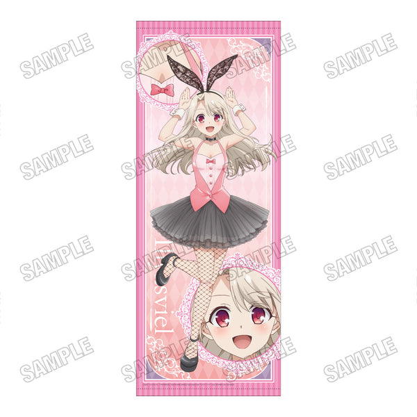 『Fate/kaleid liner プリズマ☆イリヤ Licht 名前の無い少女』描き下ろし等身大タペストリー【バニーVer.】1イリヤ