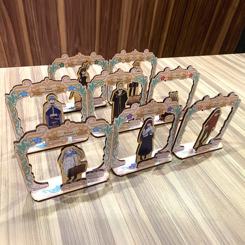 『葬送のフリーレン』木製キャラスタンド ヒンメル