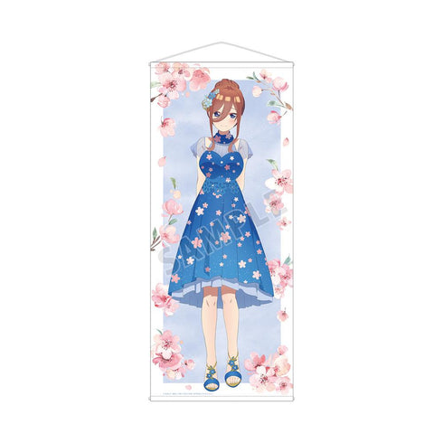 『五等分の花嫁』描き下ろしイラスト 三玖 桜ドレスver. 等身大タペストリー【202501再販】