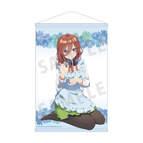 『五等分の花嫁』描き下ろしイラスト 中野三玖 制服エプロンver. B2タペストリー【202501再販】