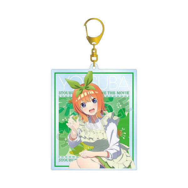 『五等分の花嫁』描き下ろしイラスト 中野四葉 制服エプロンver. BIGアクリルキーホルダー【202501再販】