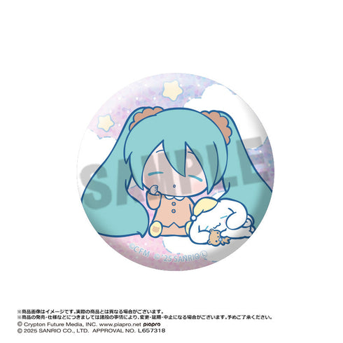 『初音ミク×シナモロール』トレーディンググリッター缶バッジ【BOX】