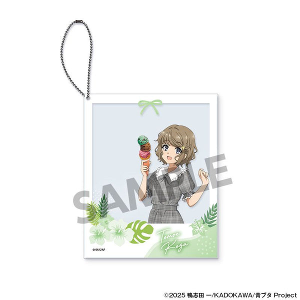 『青春ブタ野郎シリーズ』描き下ろしポラロイド風アクリルキーホルダー 古賀朋絵 バカンス ver.