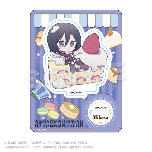 "Attack on Titan" Mini Character Stand: Dessert Ver. Mikasa