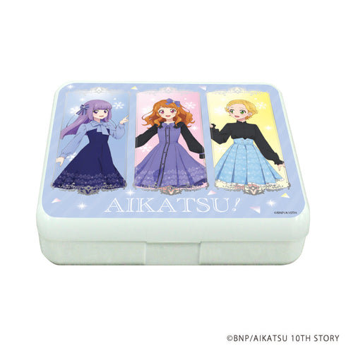 『アイカツ!』小物ケース03/あかり&スミレ&ひなき 雪柄コーデver.(描き下ろしイラスト)