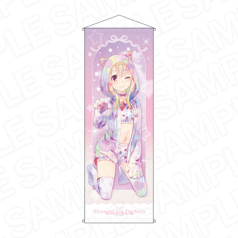 『Fate/kaleid liner プリズマ☆イリヤ Licht 名前の無い少女』特大タペストリー PALE TONE series イリヤ パジャマ ver.