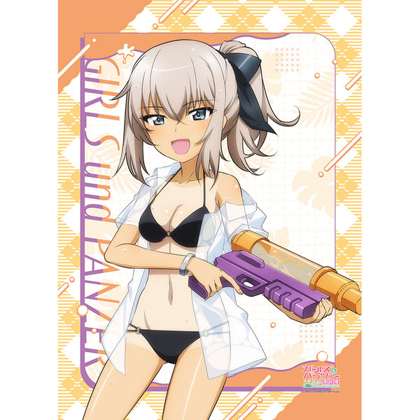 『ガールズ&パンツァー 最終章』描き下ろしB2タペストリー (逸見エリカ/水鉄砲 日焼けVer.)