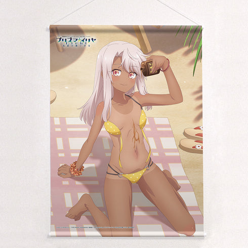 『Fate/kaleid liner プリズマ☆イリヤ Licht 名前の無い少女』描き下ろしB2タペストリー(クロエ/日焼け)Wスエード