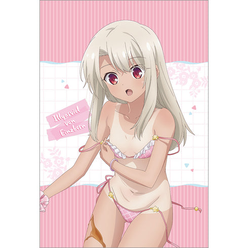 『Fate/kaleid liner プリズマ☆イリヤ Licht 名前の無い少女』描き下ろしまくらカバー(イリヤ/日焼け)